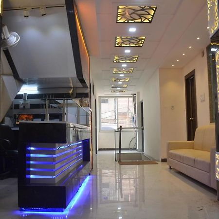 Hotel Krishna Galaxy Kanpur Exterior foto